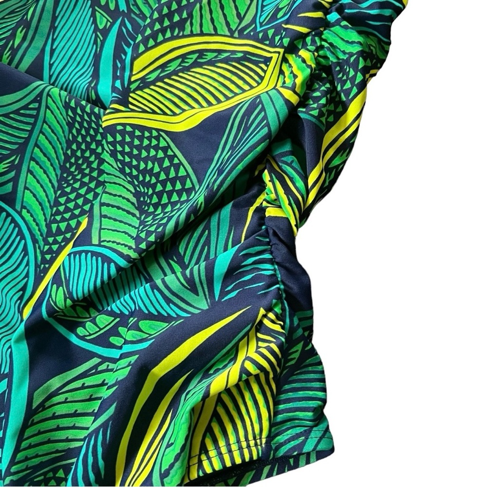 Women’s Tropical Print Halter One Piece Swimsuit Size Medium Beach Summer Lined - Picture 8 of 11